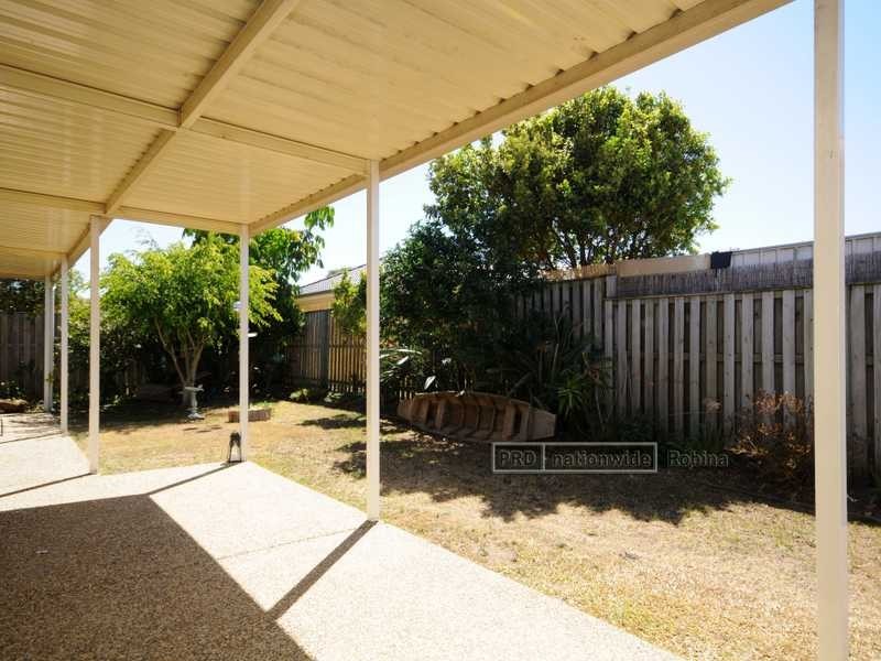 7 Carpentaria Court, Robina QLD 4226