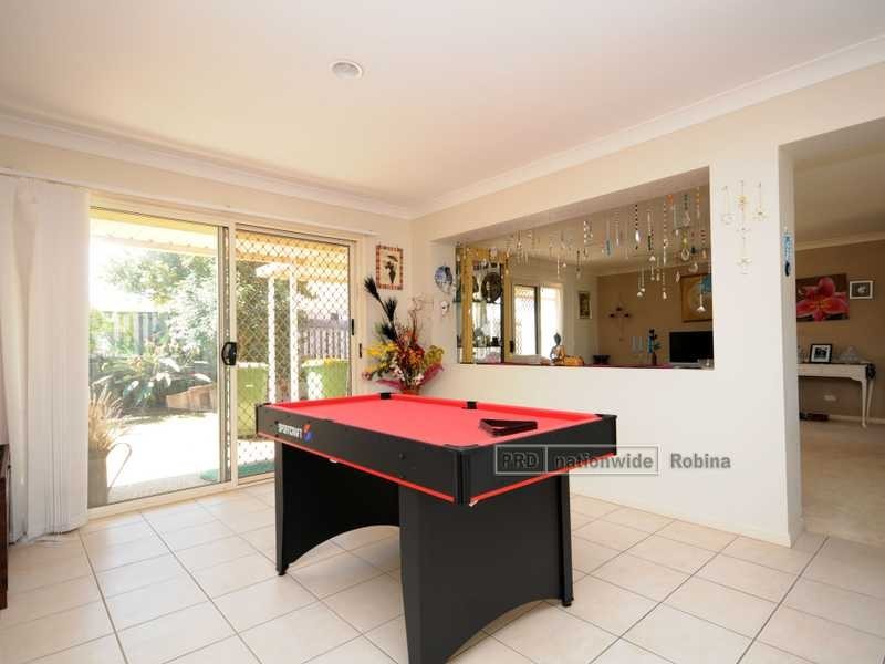 7 Carpentaria Court, Robina QLD 4226