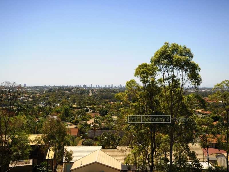 26 Convery Court, Highland Park QLD 4211