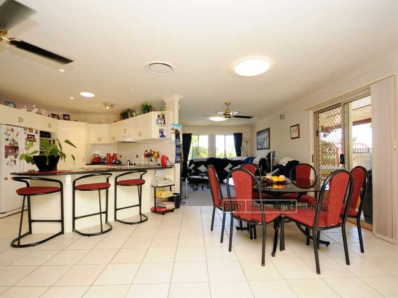 61 Ellis Drive, Mudgeeraba QLD 4213