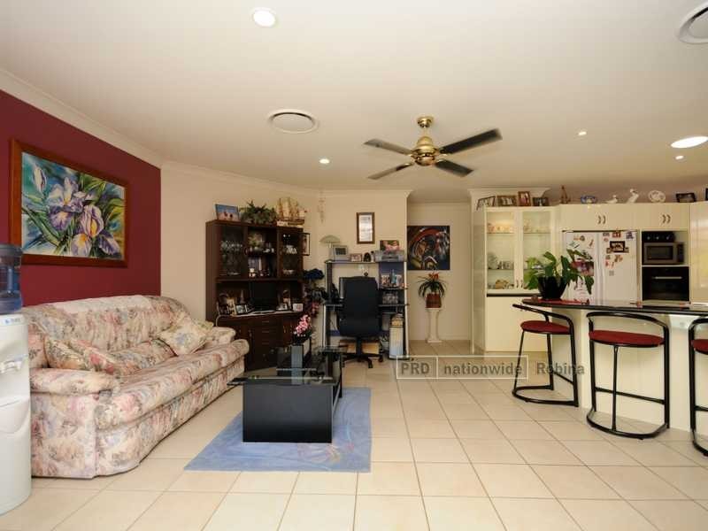 61 Ellis Drive, Mudgeeraba QLD 4213