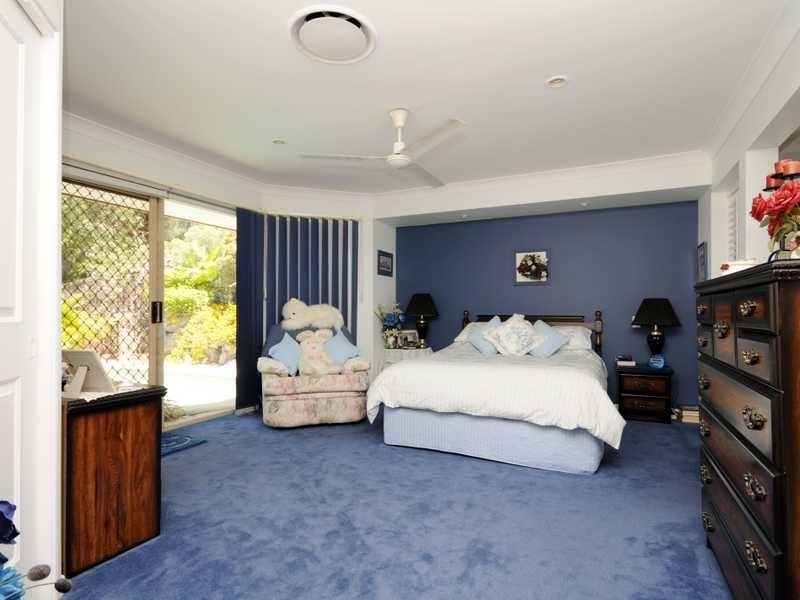 61 Ellis Drive, Mudgeeraba QLD 4213