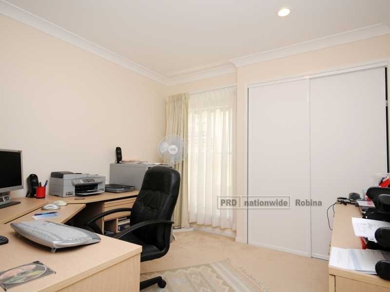 Unit 32/45 Swanton Drive, Mudgeeraba QLD 4213