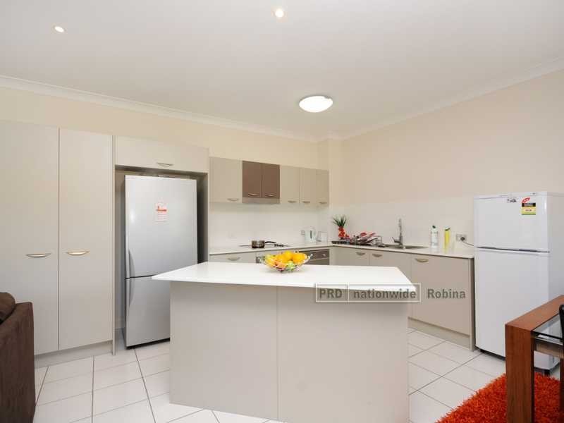 Unit 7/19 Carina Peak Drive, Varsity Lakes QLD 4227