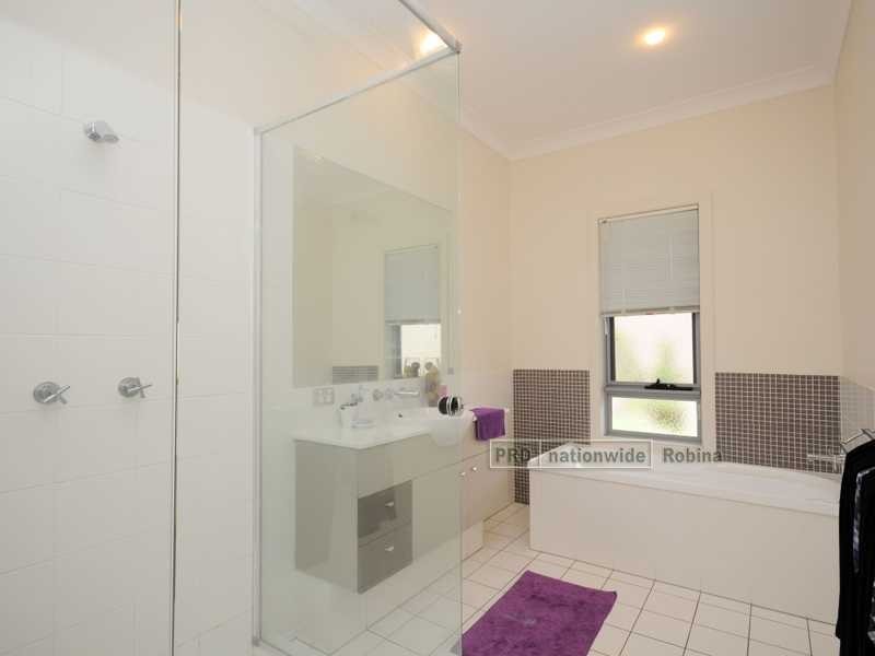 Unit 7/19 Carina Peak Drive, Varsity Lakes QLD 4227