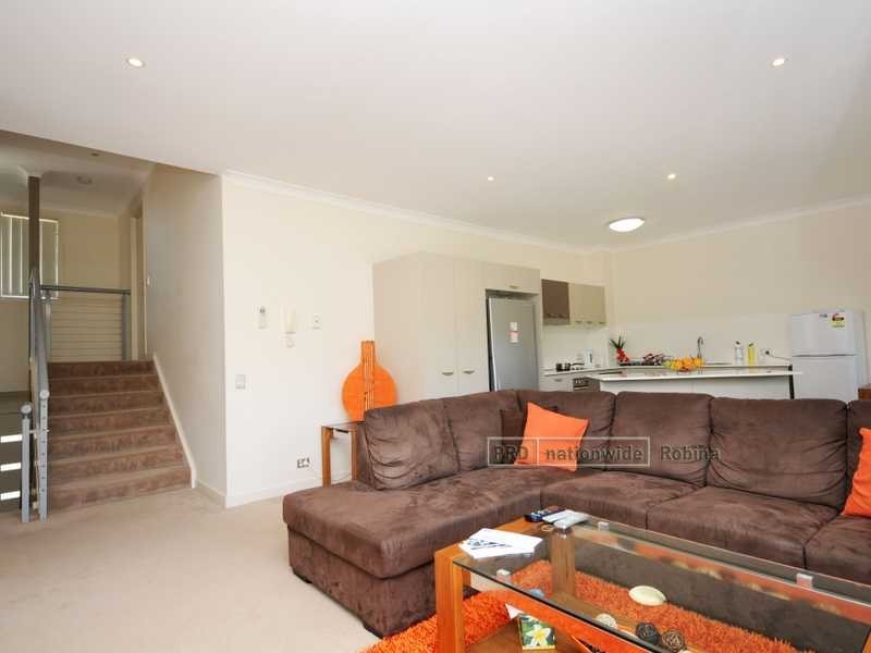 Unit 7/19 Carina Peak Drive, Varsity Lakes QLD 4227