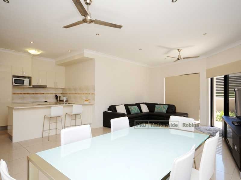 Unit 2/117 Bayswater Avenue, Varsity Lakes QLD 4227