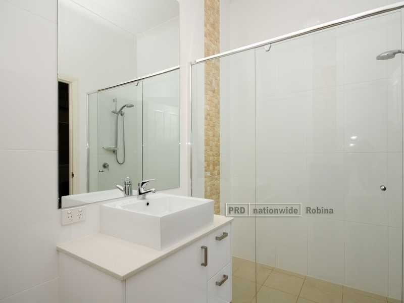 Unit 2/117 Bayswater Avenue, Varsity Lakes QLD 4227