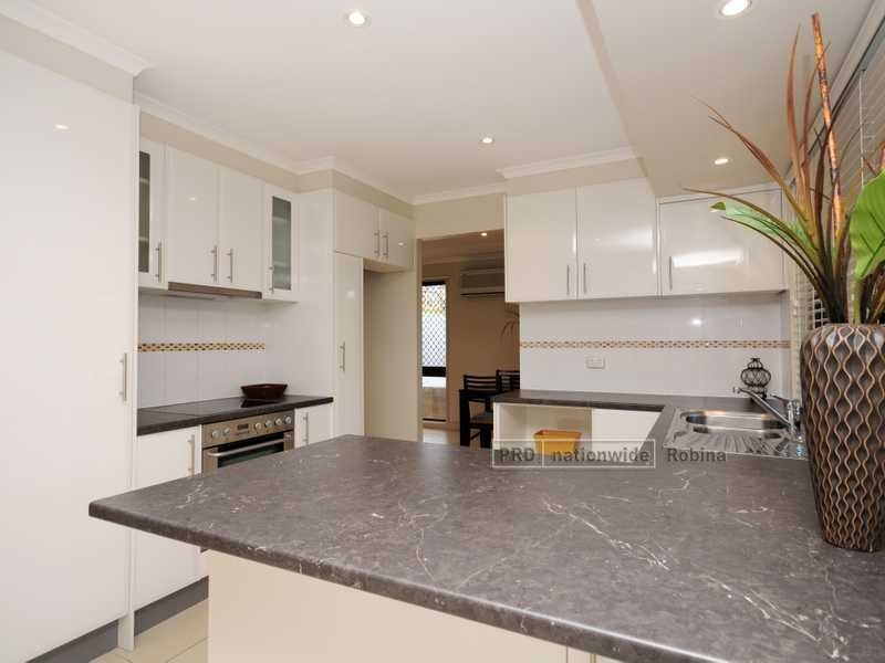 3 Inlet Court, Merrimac QLD 4226