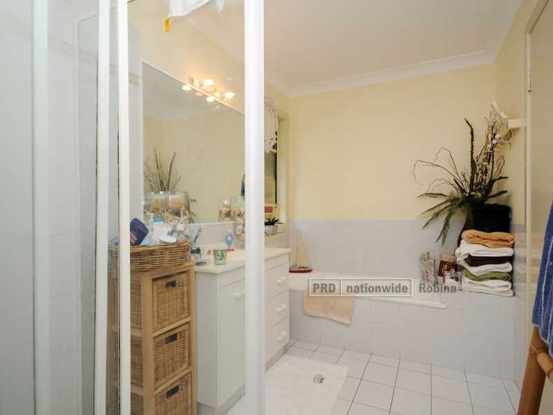 Unit 18/84 Franklin Drive, Mudgeeraba QLD 4213