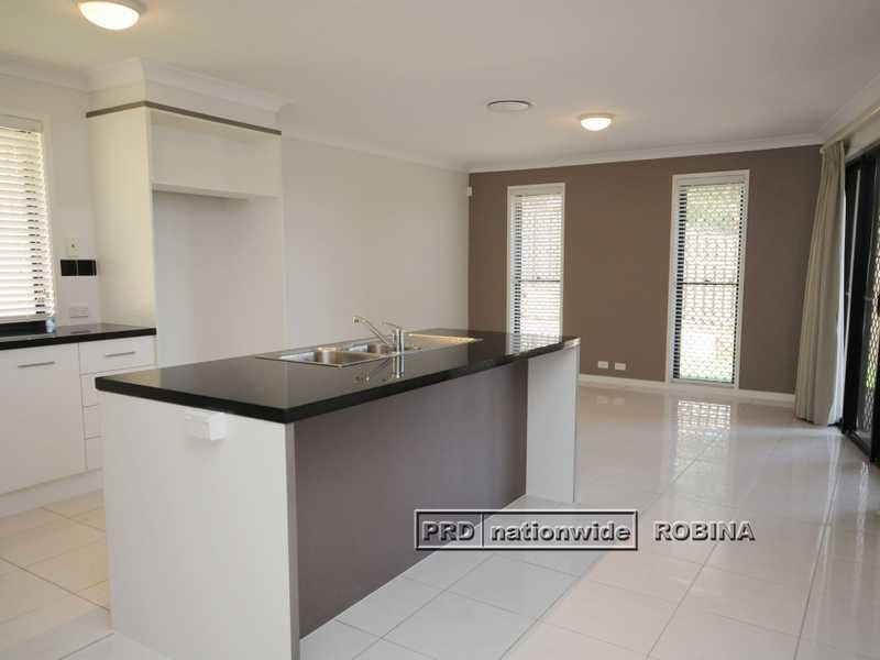 27 Hewson Court, Mudgeeraba QLD 4213