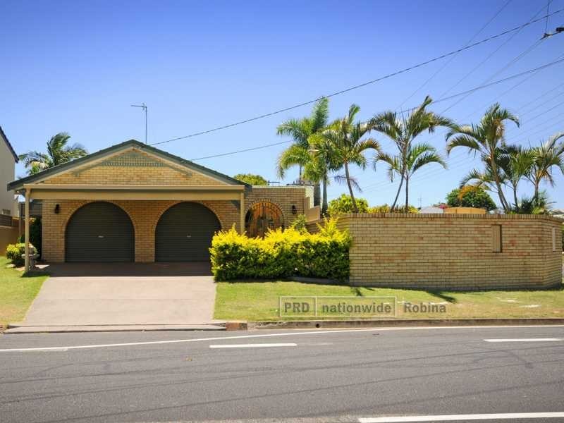 37 Sandpiper Drive, Burleigh Waters QLD 4220