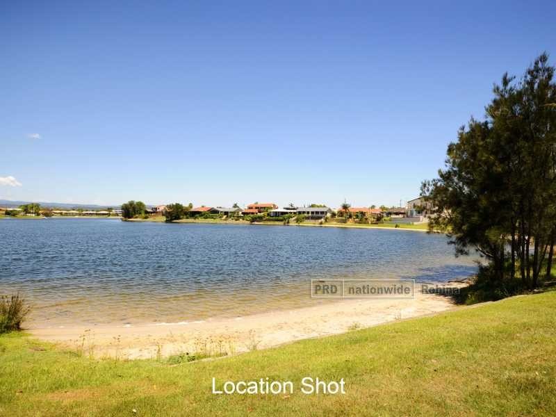 37 Sandpiper Drive, Burleigh Waters QLD 4220