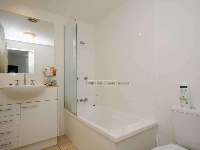 Unit 64/98 University Drive, Varsity Lakes QLD 4227