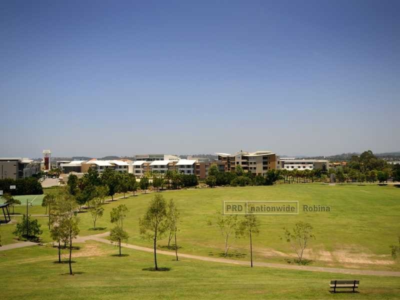 Unit 64/98 University Drive, Varsity Lakes QLD 4227