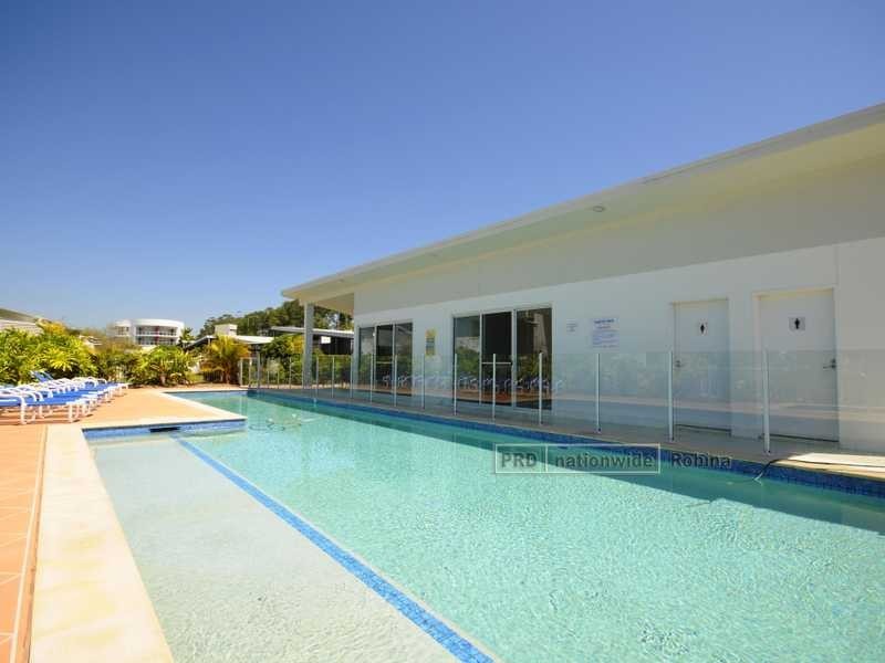 Unit 64/98 University Drive, Varsity Lakes QLD 4227
