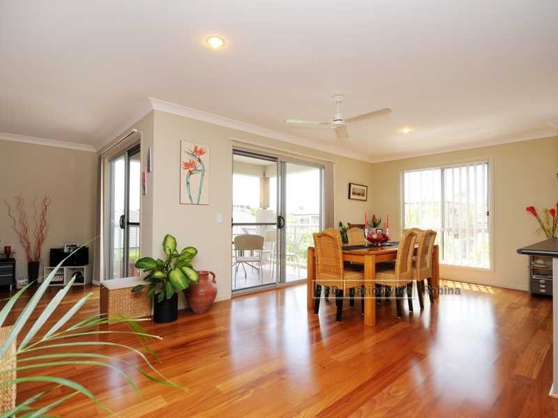 Unit 3/3 Marciana Crescent, Varsity Lakes QLD 4227