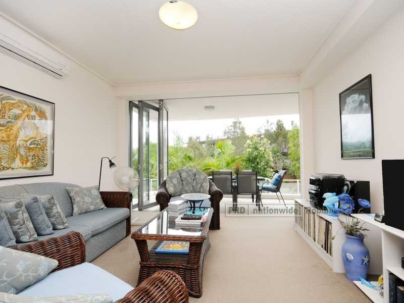 Unit 102/50 Riverwalk Avenue, Robina QLD 4226