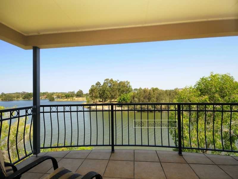 Unit 31/4 University Drive, Robina QLD 4226