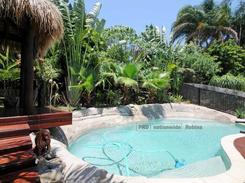 33 Jancoon Court, Carrara QLD 4211