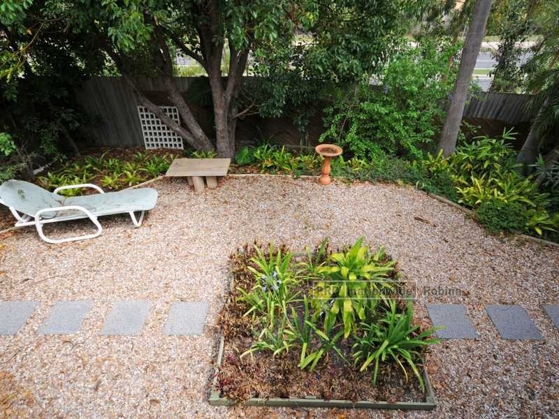 18 Petherbridge Avenue, Merrimac QLD 4226