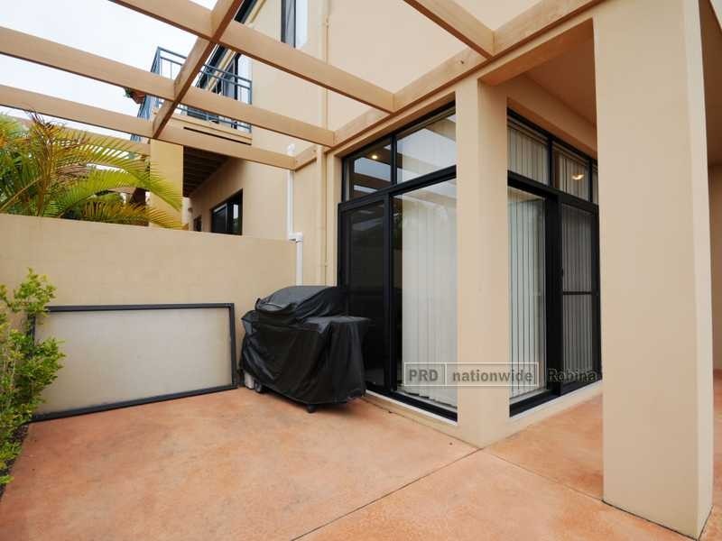 Unit 2/9 Magenta Drive, Varsity Lakes QLD 4227