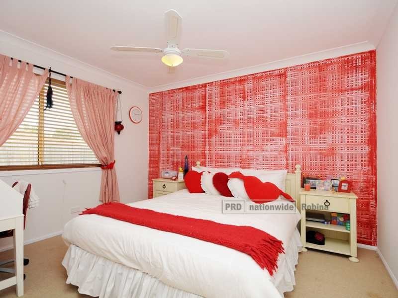 12 Turnberry Court, Robina QLD 4226