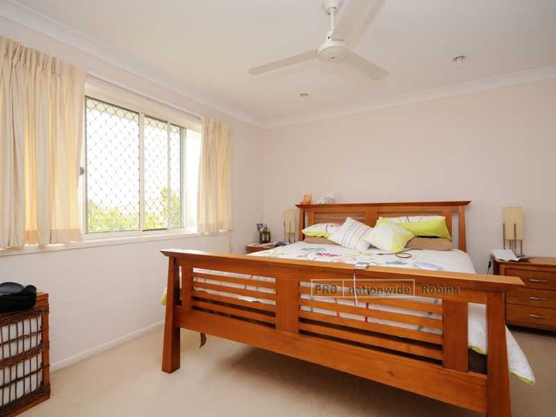 Unit 7/2 Penda Court, Merrimac QLD 4226