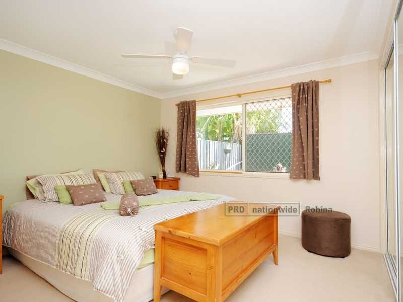 Unit 1/15 Thornleigh Crescent, Varsity Lakes QLD 4227