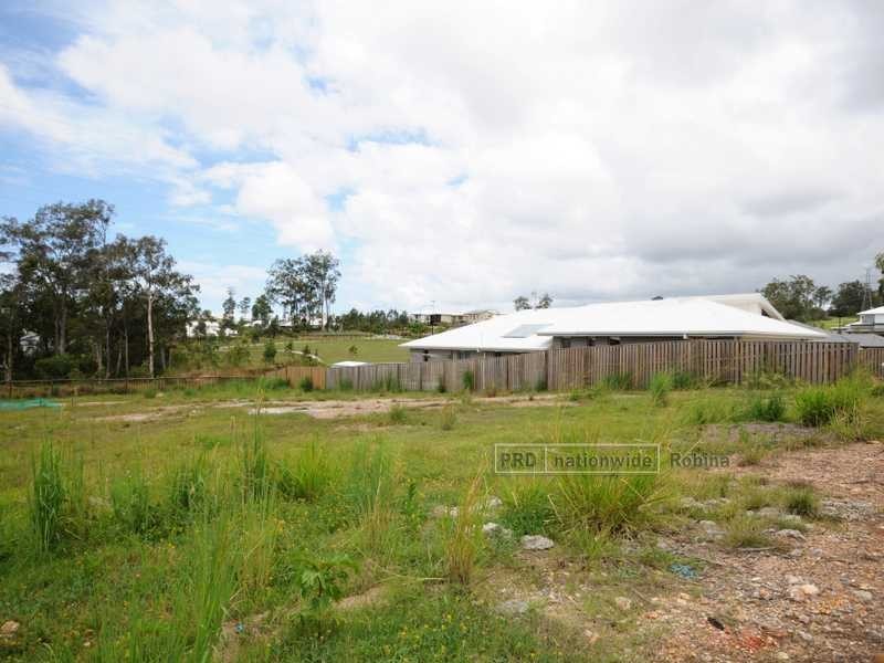 5 Skyburnett Street, Reedy Creek QLD 4227
