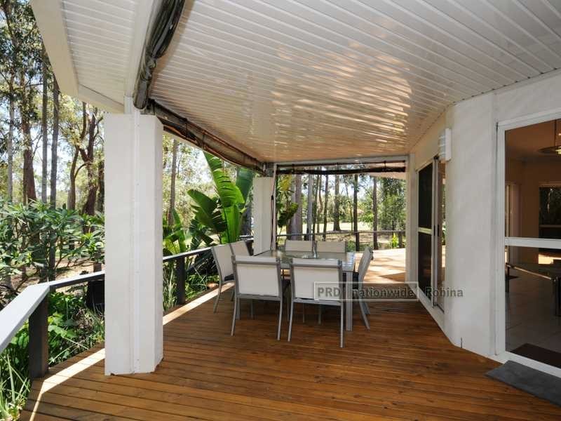 22 Firestone Court, Robina QLD 4226