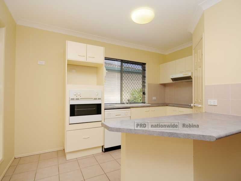 19 Dartmouth Court, Varsity Lakes QLD 4227