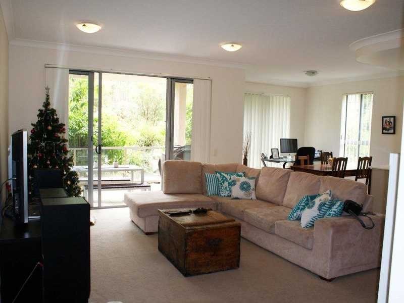 Unit 44/19 Carina Peak Drive, Varsity Lakes QLD 4227