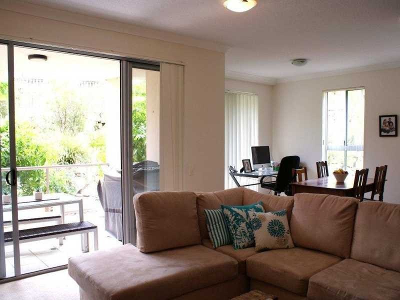 Unit 44/19 Carina Peak Drive, Varsity Lakes QLD 4227