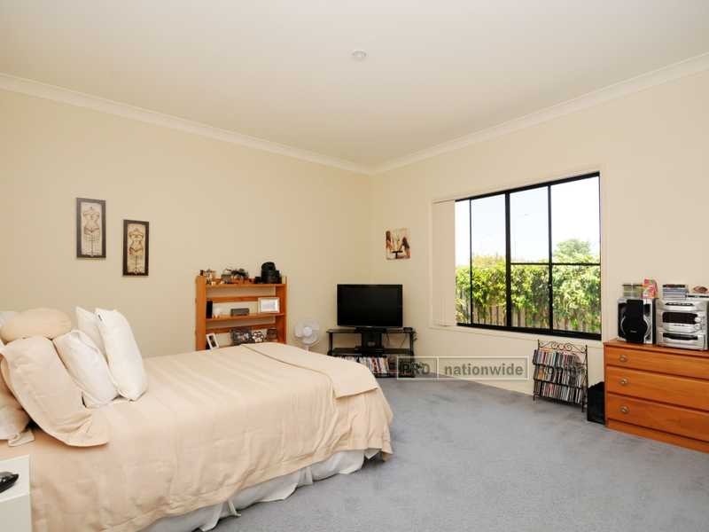 10 Mckinley Court, Varsity Lakes QLD 4227