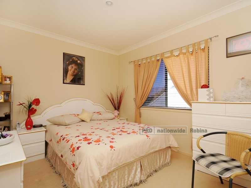 14 Gerona Circuit, Varsity Lakes QLD 4227