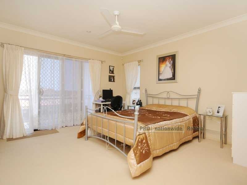 14 Gerona Circuit, Varsity Lakes QLD 4227