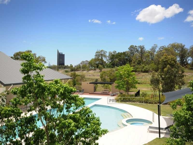 270 Easthill Drive, Robina QLD 4226