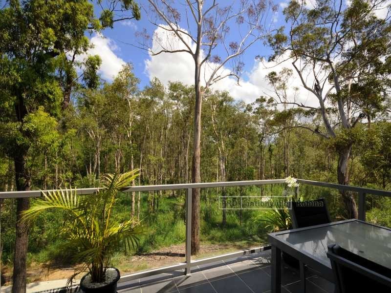 38 Castello Circuit, Varsity Lakes QLD 4227