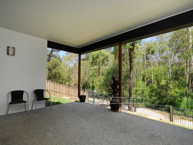 38 Castello Circuit, Varsity Lakes QLD 4227