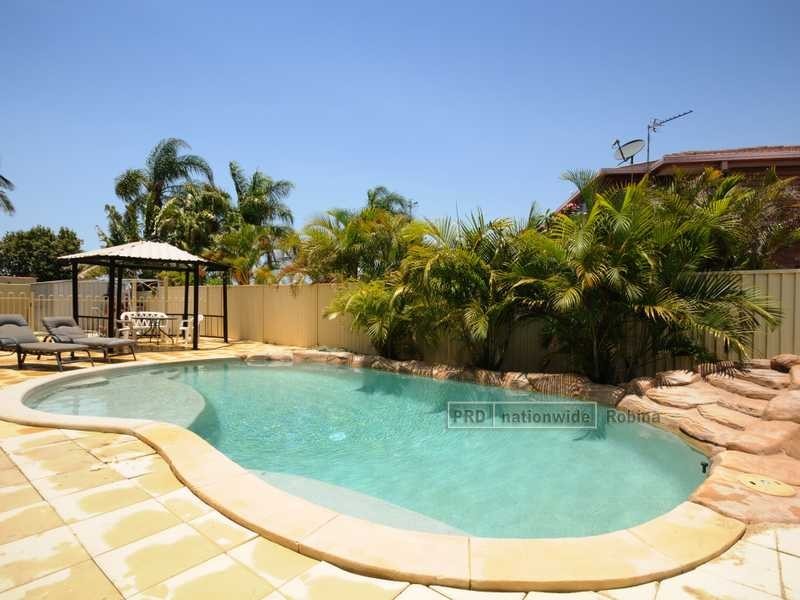 4 Barrine Drive, Worongary QLD 4213