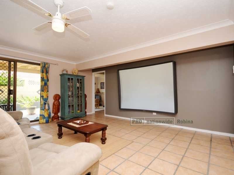 4 Barrine Drive, Worongary QLD 4213