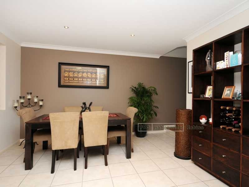 Unit 2/8 Kodiak Drive, Varsity Lakes QLD 4227