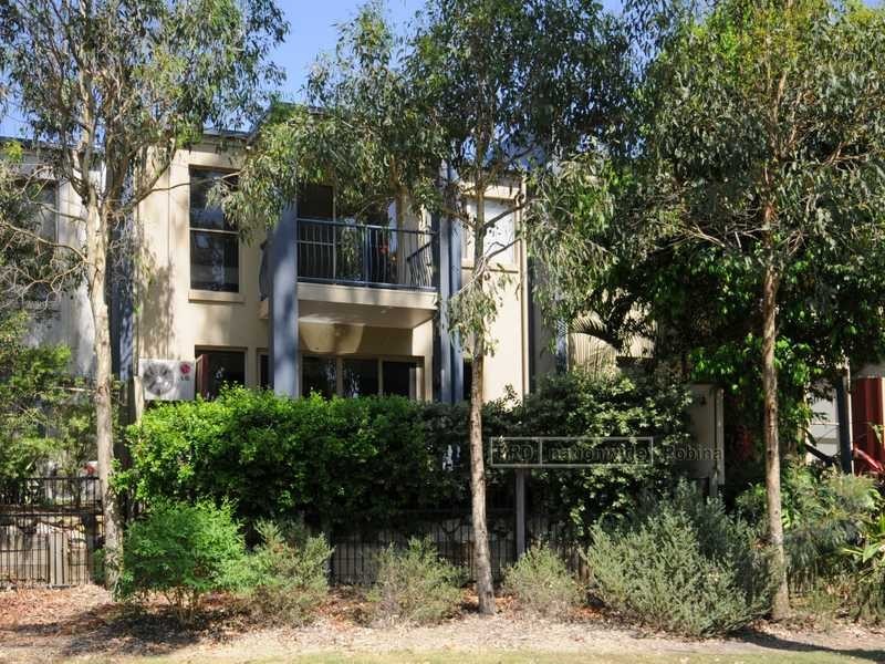 Unit 2/8 Kodiak Drive, Varsity Lakes QLD 4227