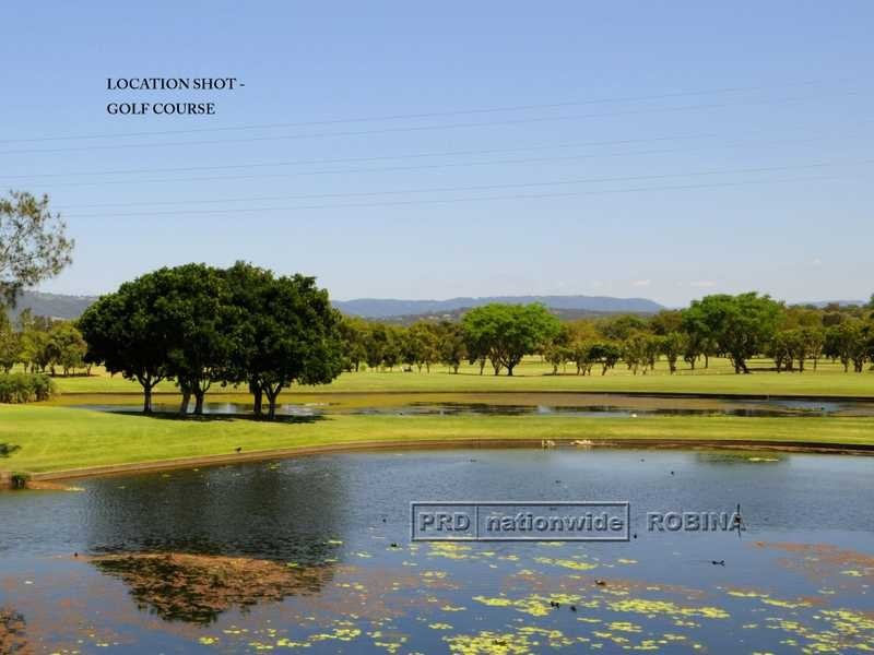 6 Hillsborough Close, Robina QLD 4226