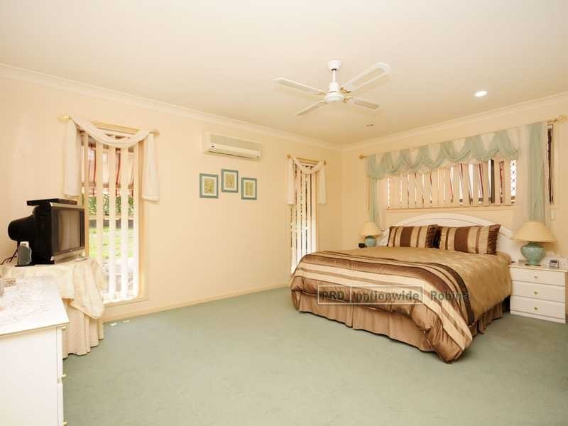 5 Kilmarnock Close, Highland Park QLD 4211