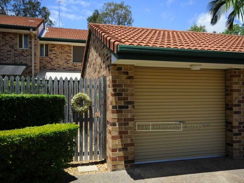 Unit 15/18 Bottlewood Court, Burleigh Waters QLD 4220