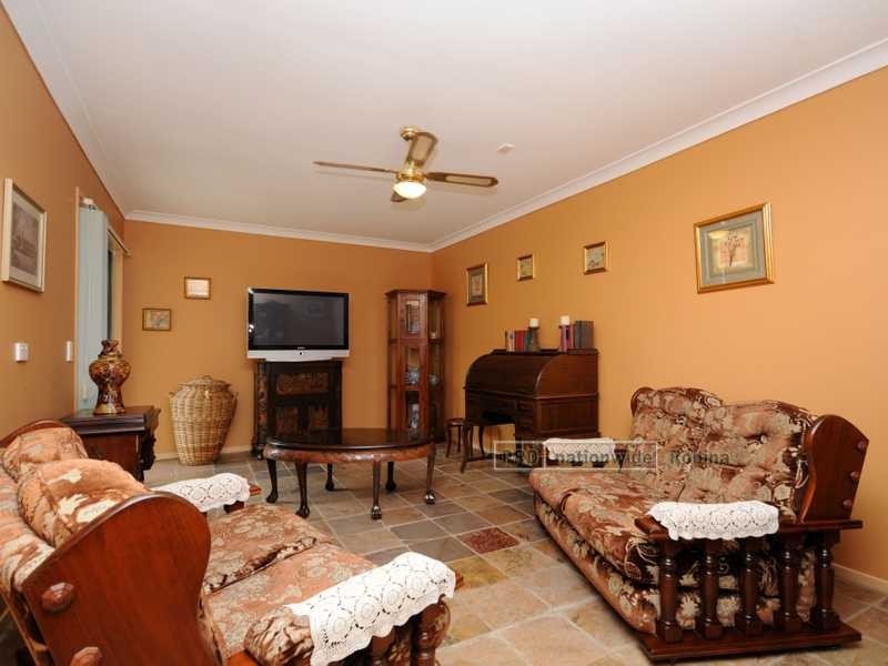 23 Wiltshire Drive, Mudgeeraba QLD 4213