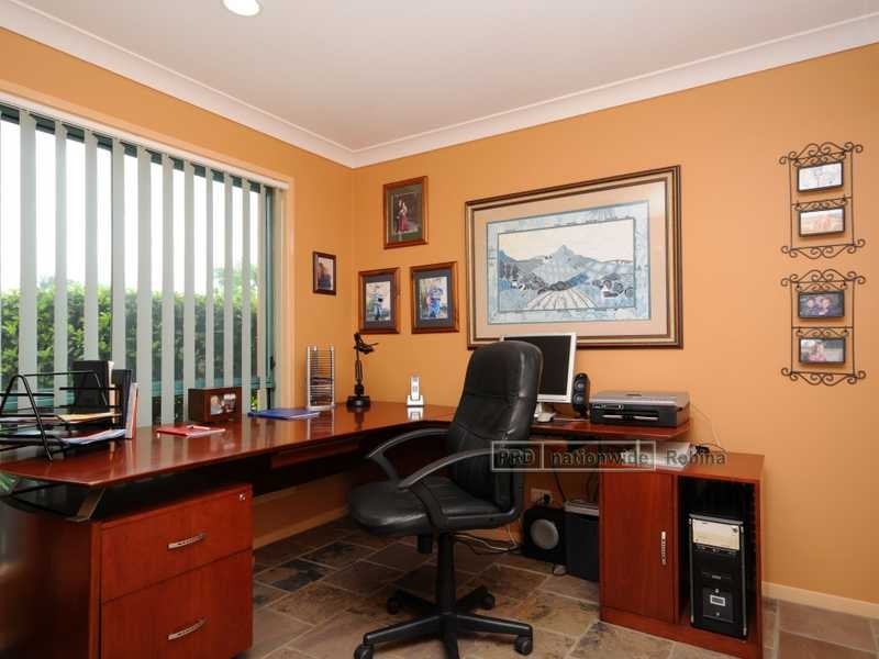 23 Wiltshire Drive, Mudgeeraba QLD 4213