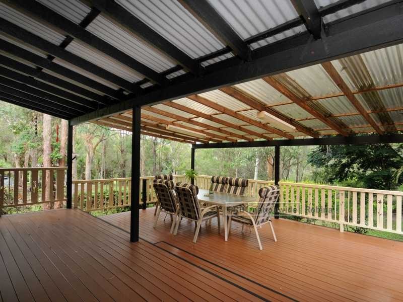 96 Bonogin Rd, Bonogin QLD 4213